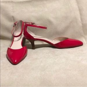 Franco Sarto dark pink patent heel-new without box